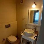 Mono Life Bed & Breakfast