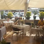 Bed & Breakfast Mono Life 3*