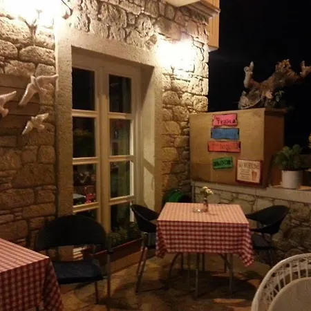 Mono Life Bed & Breakfast