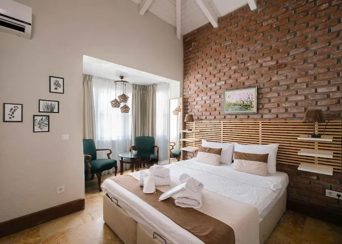 Bed and breakfast Mono Life 3*