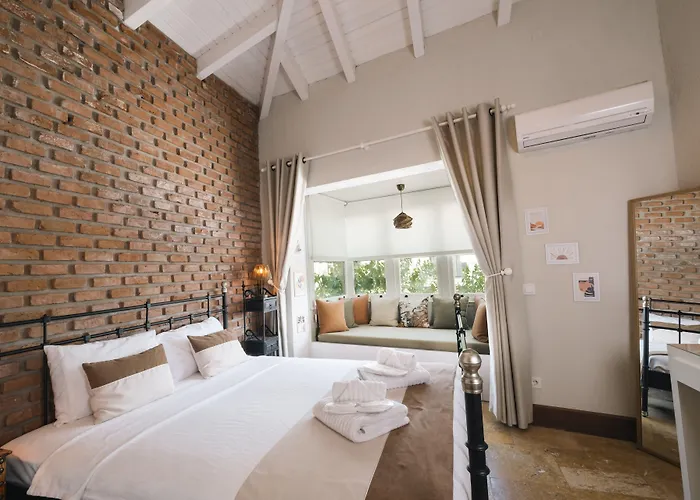 Mono Life 3* Alacati