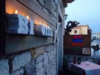 Mono Life Bed & Breakfast