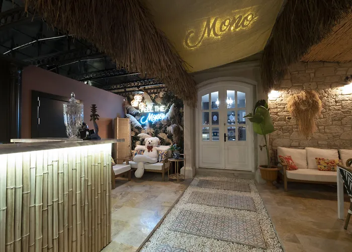 Bed & Breakfast Mono Life Alaçatı