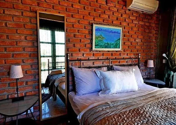 Mono Life Bed & Breakfast Alaçatı